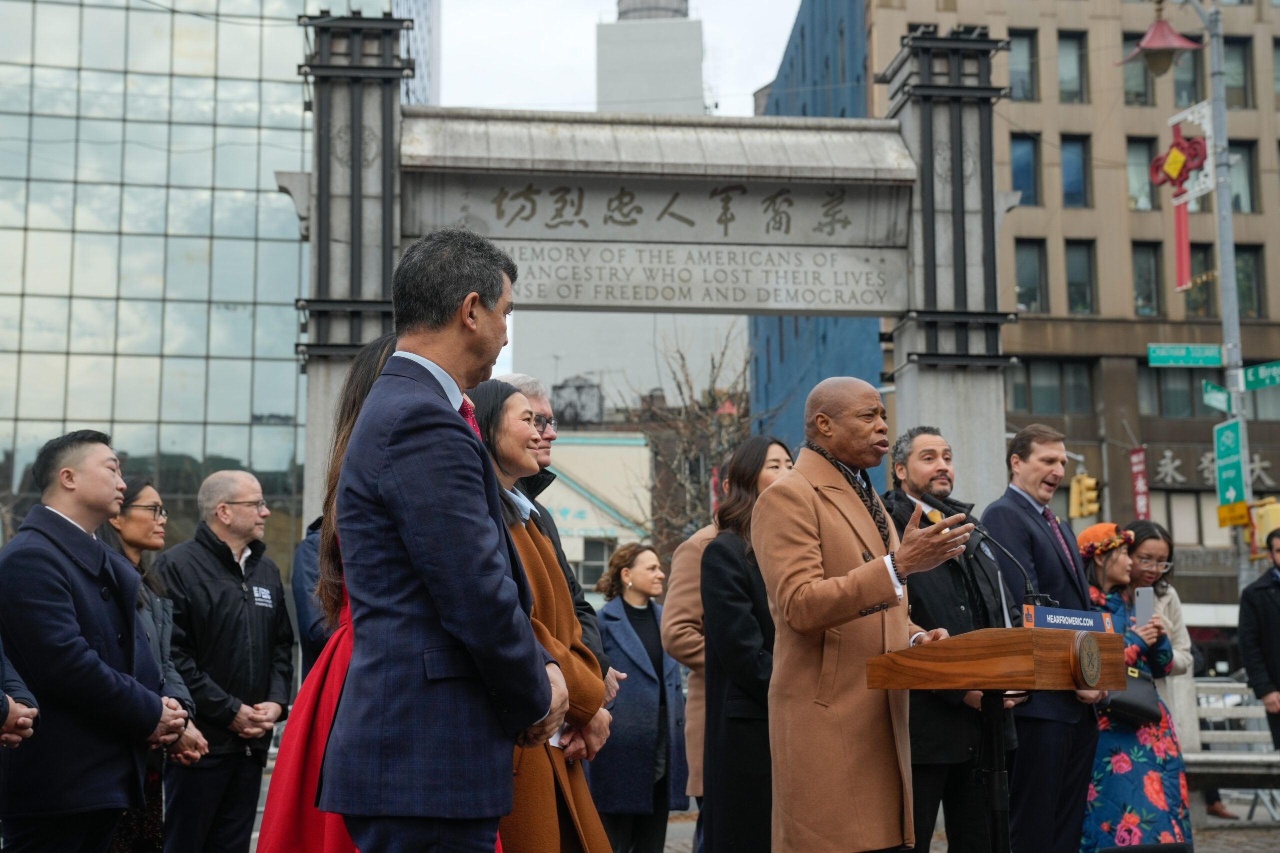 Mayor Eric Adams today launched “Chinatown Connections,” which will redesign major intersections in the neighborhood to fix traffic and bike patterns. 